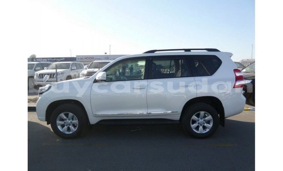 Buy Import Toyota Prado White Car in Import - Dubai in Al Jazirah State Buy Import Toyota Prado White Car in Import - Dubai in Al Jazirah State