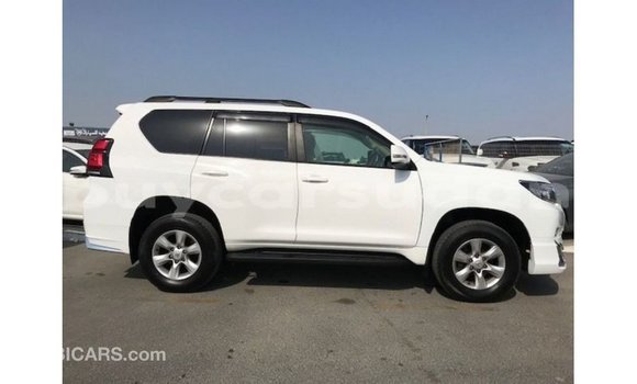 Buy Import Toyota Prado White Car in Import - Dubai in Al Jazirah State Buy Import Toyota Prado White Car in Import - Dubai in Al Jazirah State