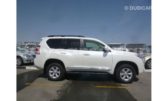 Buy Import Toyota Prado White Car in Import - Dubai in Al Jazirah State Buy Import Toyota Prado White Car in Import - Dubai in Al Jazirah State