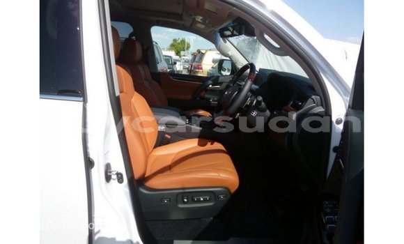 Buy Import Lexus LX White Car in Import - Dubai in Al Jazirah State Buy Import Lexus LX White Car in Import - Dubai in Al Jazirah State