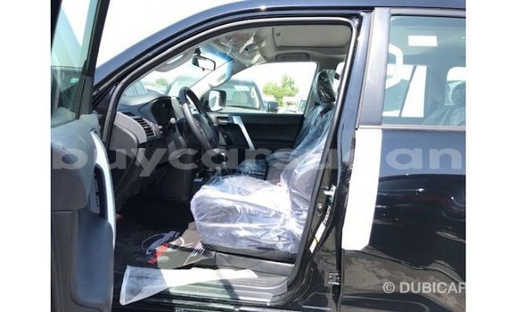 Acheter Import Voiture Toyota Prado Noir à Import - Dubai, État d'Al Jazirah Acheter Import Voiture Toyota Prado Noir à Import - Dubai, État d'Al Jazirah