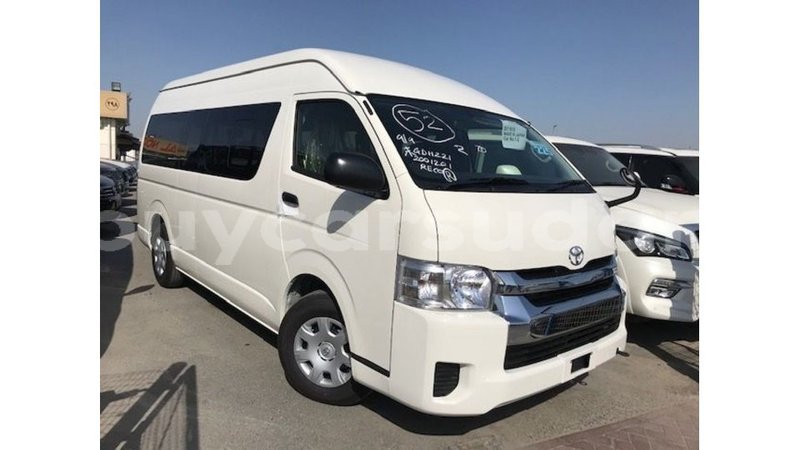 Big with watermark toyota hiace al jazirah state import dubai 2514