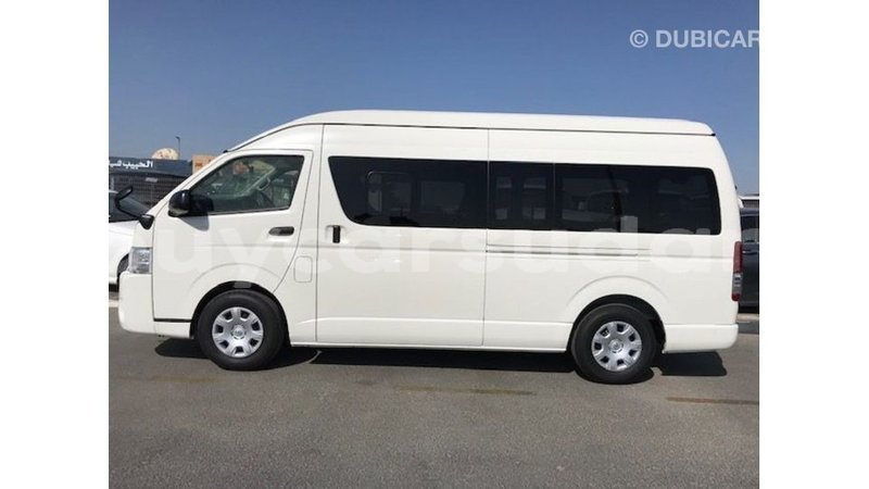 Big with watermark toyota hiace al jazirah state import dubai 2514