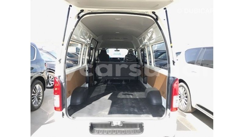 Big with watermark toyota hiace al jazirah state import dubai 2514