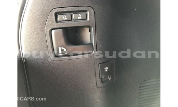 Buy Import Toyota Land Cruiser White Car in Import - Dubai in Al Jazirah State Buy Import Toyota Land Cruiser White Car in Import - Dubai in Al Jazirah State