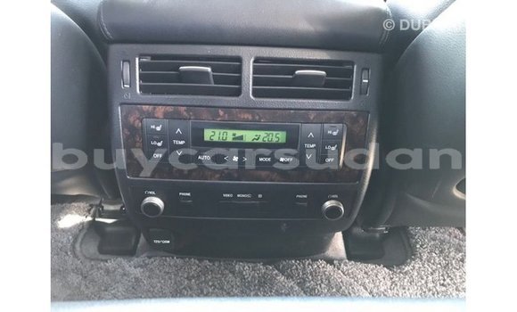 Buy Import Toyota Land Cruiser White Car in Import - Dubai in Al Jazirah State Buy Import Toyota Land Cruiser White Car in Import - Dubai in Al Jazirah State