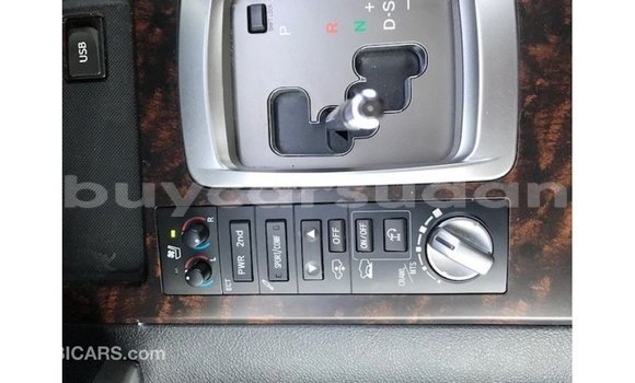 Buy Import Toyota Land Cruiser White Car in Import - Dubai in Al Jazirah State Buy Import Toyota Land Cruiser White Car in Import - Dubai in Al Jazirah State