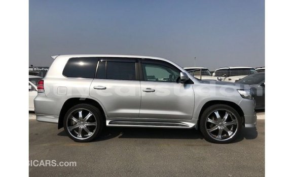 Buy Import Toyota Land Cruiser Other Car in Import - Dubai in Al Jazirah State Buy Import Toyota Land Cruiser Other Car in Import - Dubai in Al Jazirah State