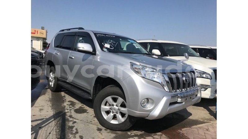 Big with watermark toyota prado al jazirah state import dubai 2518