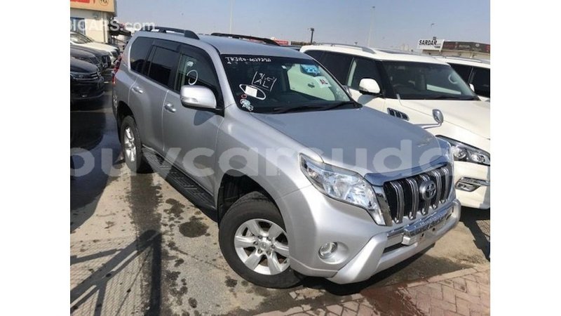 Big with watermark toyota prado al jazirah state import dubai 2518