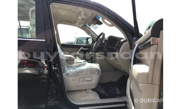 Buy Import Toyota Land Cruiser Black Car in Import - Dubai in Al Jazirah State Buy Import Toyota Land Cruiser Black Car in Import - Dubai in Al Jazirah State