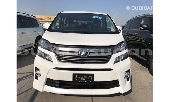 Buy Import Toyota Vellfire White Car in Import - Dubai in Al Jazirah State Buy Import Toyota Vellfire White Car in Import - Dubai in Al Jazirah State