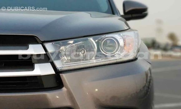 Buy Import Toyota Highlander Other Car in Import - Dubai in Al Jazirah State Buy Import Toyota Highlander Other Car in Import - Dubai in Al Jazirah State