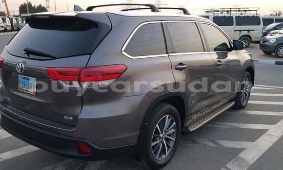 Buy Import Toyota Highlander Other Car in Import - Dubai in Al Jazirah State Buy Import Toyota Highlander Other Car in Import - Dubai in Al Jazirah State