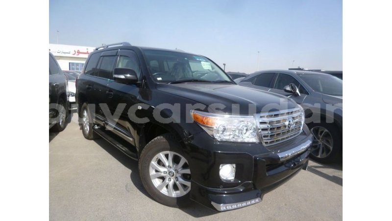 Big with watermark toyota land cruiser al jazirah state import dubai 2535