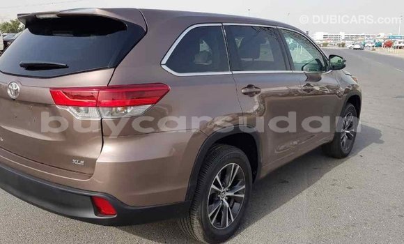 Buy Import Toyota Highlander Brown Car in Import - Dubai in Al Jazirah State Buy Import Toyota Highlander Brown Car in Import - Dubai in Al Jazirah State