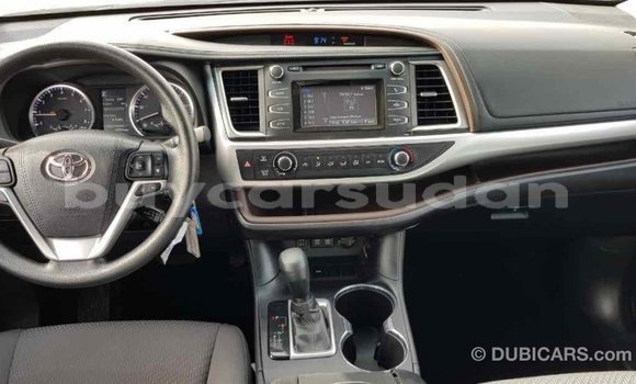 Buy Import Toyota Highlander Brown Car in Import - Dubai in Al Jazirah State Buy Import Toyota Highlander Brown Car in Import - Dubai in Al Jazirah State