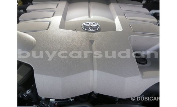 Buy Import Toyota Land Cruiser White Car in Import - Dubai in Al Jazirah State Buy Import Toyota Land Cruiser White Car in Import - Dubai in Al Jazirah State