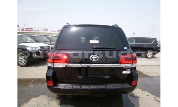 Acheter Import Voiture Toyota Land Cruiser Noir à Import - Dubai, État d'Al Jazirah Acheter Import Voiture Toyota Land Cruiser Noir à Import - Dubai, État d'Al Jazirah