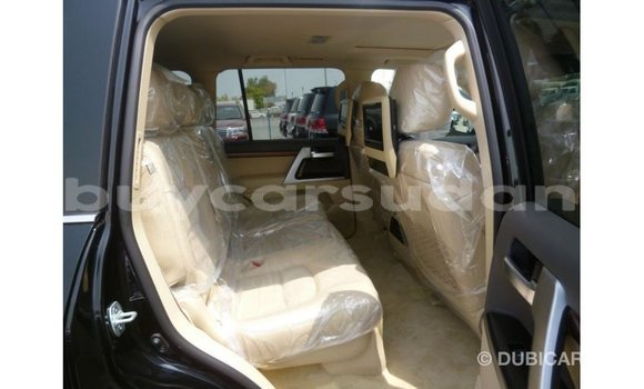 Acheter Import Voiture Toyota Land Cruiser Noir à Import - Dubai, État d'Al Jazirah Acheter Import Voiture Toyota Land Cruiser Noir à Import - Dubai, État d'Al Jazirah