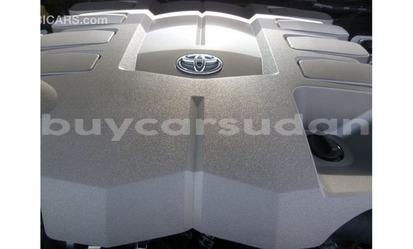 Acheter Import Voiture Toyota Land Cruiser Noir à Import - Dubai, État d'Al Jazirah Acheter Import Voiture Toyota Land Cruiser Noir à Import - Dubai, État d'Al Jazirah
