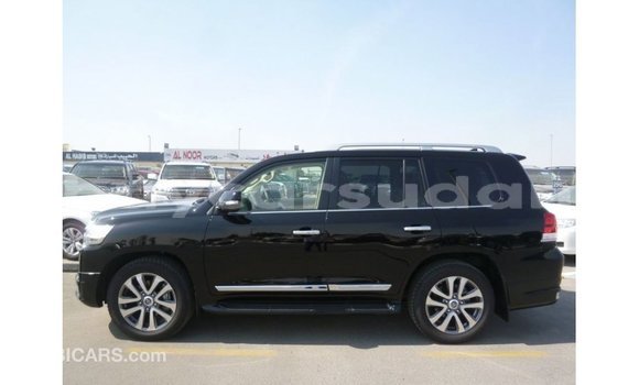 Acheter Import Voiture Toyota Land Cruiser Noir à Import - Dubai, État d'Al Jazirah Acheter Import Voiture Toyota Land Cruiser Noir à Import - Dubai, État d'Al Jazirah