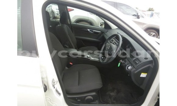 Buy Import Mercedes-Benz 200 White Car in Import - Dubai in Al Jazirah State Buy Import Mercedes-Benz 200 White Car in Import - Dubai in Al Jazirah State