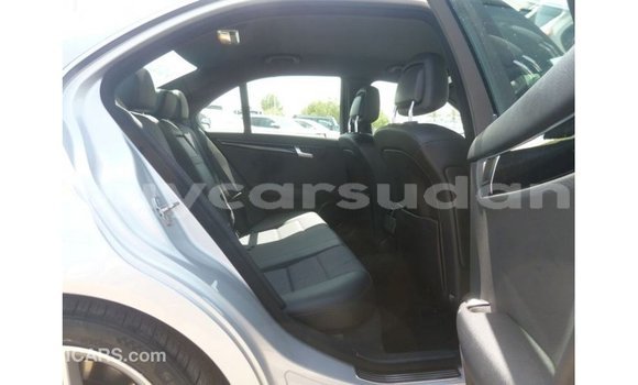 Buy Import Mercedes-Benz 200 Other Car in Import - Dubai in Al Jazirah State Buy Import Mercedes-Benz 200 Other Car in Import - Dubai in Al Jazirah State