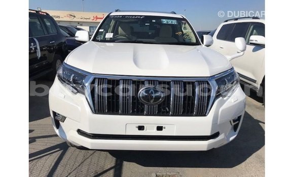 Acheter Import Voiture Toyota Prado Blanc à Import - Dubai, État d'Al Jazirah Acheter Import Voiture Toyota Prado Blanc à Import - Dubai, État d'Al Jazirah