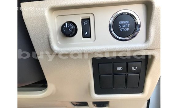 Acheter Import Voiture Toyota Prado Blanc à Import - Dubai, État d'Al Jazirah Acheter Import Voiture Toyota Prado Blanc à Import - Dubai, État d'Al Jazirah