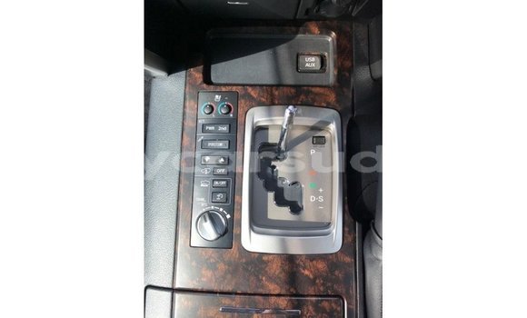 Buy Import Toyota Land Cruiser White Car in Import - Dubai in Al Jazirah State Buy Import Toyota Land Cruiser White Car in Import - Dubai in Al Jazirah State