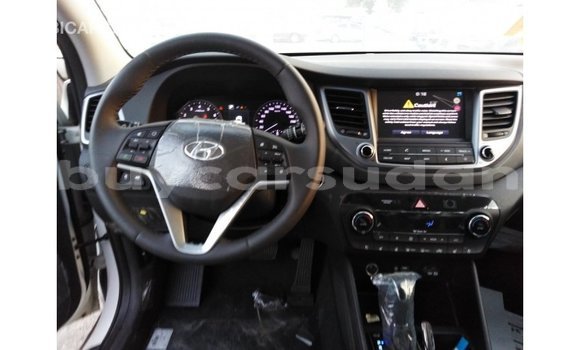 Buy Import Hyundai Tucson White Car in Import - Dubai in Al Jazirah State Buy Import Hyundai Tucson White Car in Import - Dubai in Al Jazirah State