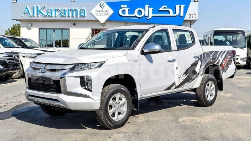 Big with watermark mitsubishi l200 al jazirah state import dubai 2607