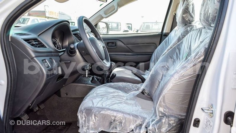 Big with watermark mitsubishi l200 al jazirah state import dubai 2607