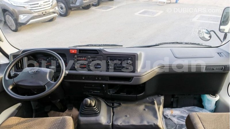 Big with watermark toyota coaster al jazirah state import dubai 2611