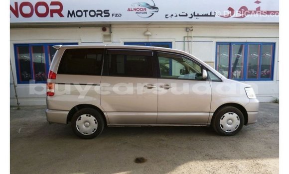 Buy Import Toyota Voxy Other Car in Import - Dubai in Al Jazirah State Buy Import Toyota Voxy Other Car in Import - Dubai in Al Jazirah State