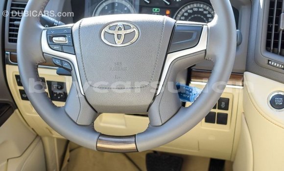 Buy Import Toyota Land Cruiser Black Car in Import - Dubai in Al Jazirah State Buy Import Toyota Land Cruiser Black Car in Import - Dubai in Al Jazirah State