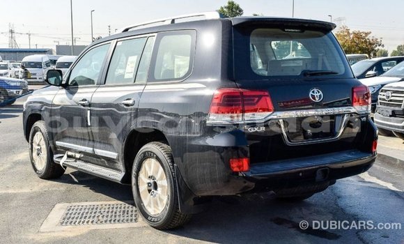 Buy Import Toyota Land Cruiser Black Car in Import - Dubai in Al Jazirah State Buy Import Toyota Land Cruiser Black Car in Import - Dubai in Al Jazirah State