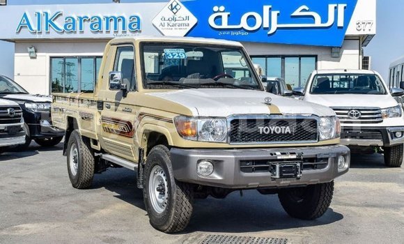 Buy Import Toyota Land Cruiser Beige Car in Import - Dubai in Al Jazirah State Buy Import Toyota Land Cruiser Beige Car in Import - Dubai in Al Jazirah State