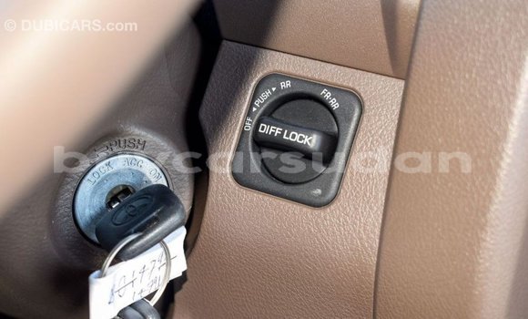 Buy Import Toyota Land Cruiser Beige Car in Import - Dubai in Al Jazirah State Buy Import Toyota Land Cruiser Beige Car in Import - Dubai in Al Jazirah State
