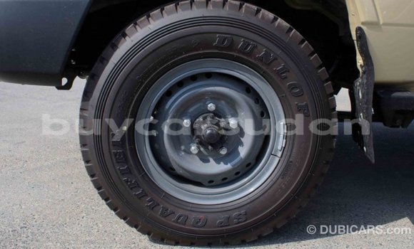 Buy Import Toyota Land Cruiser Beige Car in Import - Dubai in Al Jazirah State Buy Import Toyota Land Cruiser Beige Car in Import - Dubai in Al Jazirah State