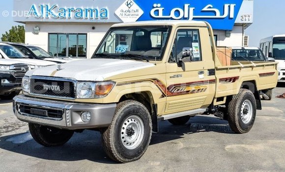 Buy Import Toyota Land Cruiser Beige Car in Import - Dubai in Al Jazirah State Buy Import Toyota Land Cruiser Beige Car in Import - Dubai in Al Jazirah State