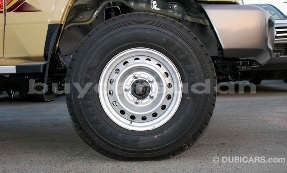Buy Import Toyota Land Cruiser Beige Car in Import - Dubai in Al Jazirah State Buy Import Toyota Land Cruiser Beige Car in Import - Dubai in Al Jazirah State