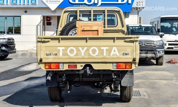 Buy Import Toyota Land Cruiser Beige Car in Import - Dubai in Al Jazirah State Buy Import Toyota Land Cruiser Beige Car in Import - Dubai in Al Jazirah State