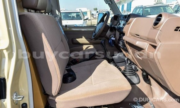 Buy Import Toyota Land Cruiser Beige Car in Import - Dubai in Al Jazirah State Buy Import Toyota Land Cruiser Beige Car in Import - Dubai in Al Jazirah State