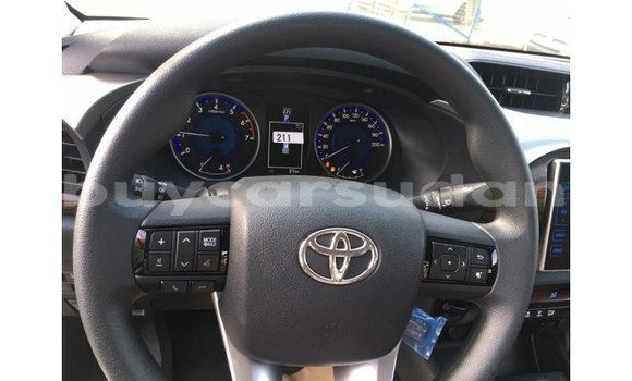 Buy Import Toyota Hilux White Car in Import - Dubai in Al Jazirah State Buy Import Toyota Hilux White Car in Import - Dubai in Al Jazirah State