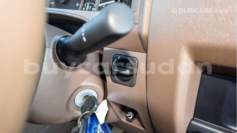 Big with watermark toyota land cruiser al jazirah state import dubai 2637