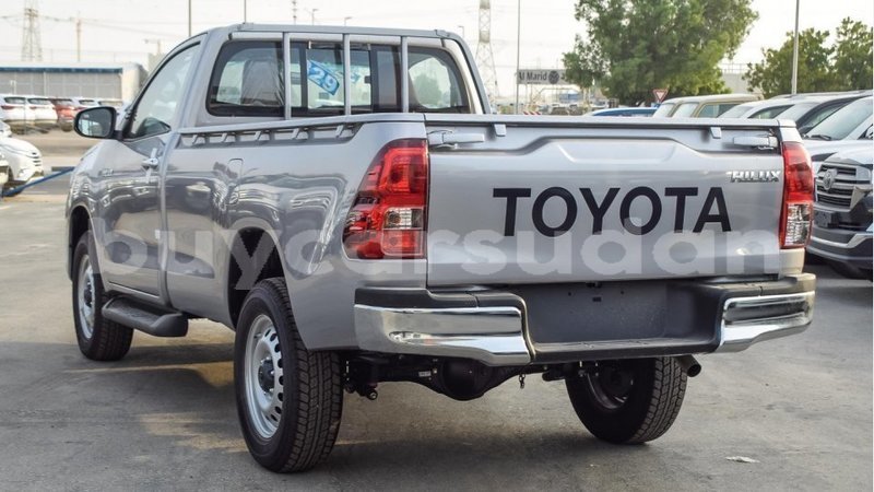 Big with watermark toyota hilux al jazirah state import dubai 2643