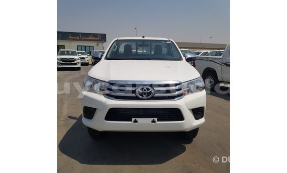 Buy Import Toyota Hilux White Car in Import - Dubai in Al Jazirah State Buy Import Toyota Hilux White Car in Import - Dubai in Al Jazirah State