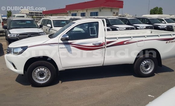 Buy Import Toyota Hilux White Car in Import - Dubai in Al Jazirah State Buy Import Toyota Hilux White Car in Import - Dubai in Al Jazirah State